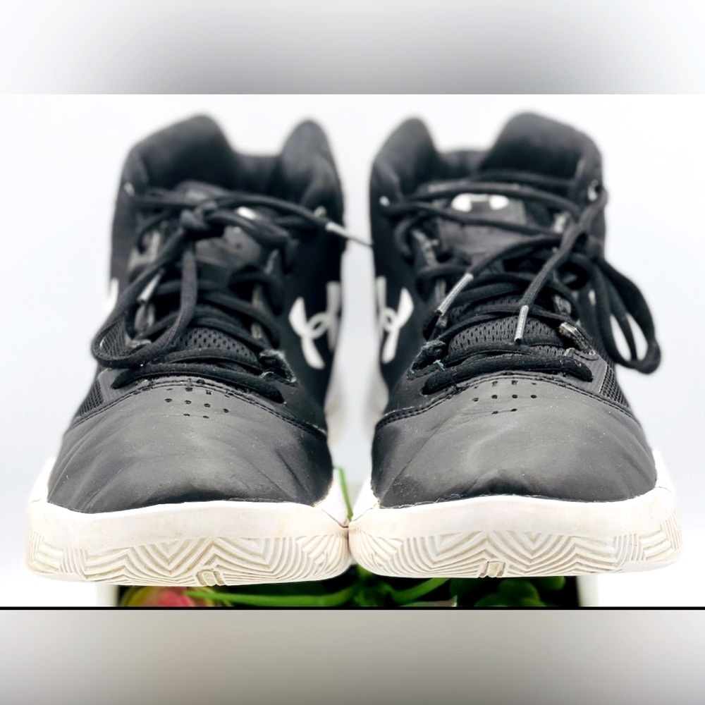 🌺Under Armour Womens Jet 2017
3020633-001 Basketball Shoes🌸🌺 - Picture 3 of 15